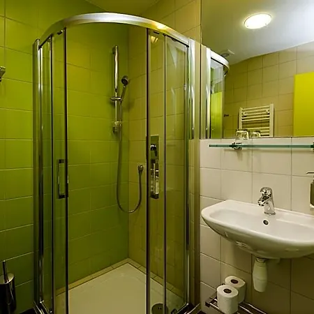 Andula Friesovy Boudy Hotel *
